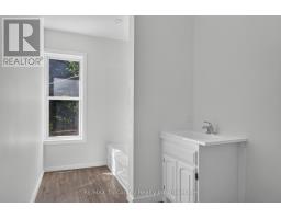 61 BROCK STREET E - 20