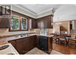 9 COMMISSIONER STREET W - 14