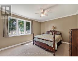 9 COMMISSIONER STREET W - 20