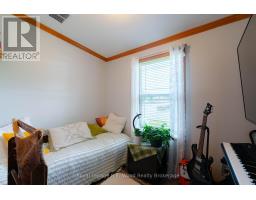 84 - 340 FRONT ROAD - 24