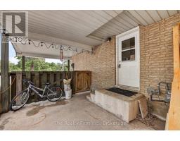 111 CARNEGIE STREET - 16