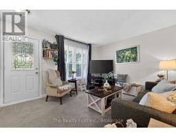 111 CARNEGIE STREET - 20