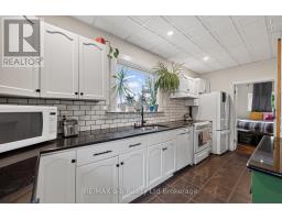 301 THAMES STREET S - 10