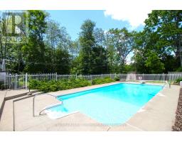 28 WELLINGTON STREET W - 8