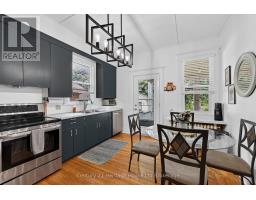 457 BULLER STREET - 18