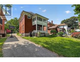 457 BULLER STREET - 32