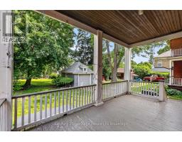 457 BULLER STREET - 35
