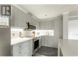 719 SOUTHWOOD WAY - 11