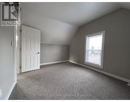 19 WOLF STREET - 18