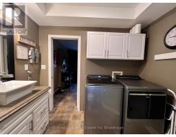 19 WOLF STREET - 3