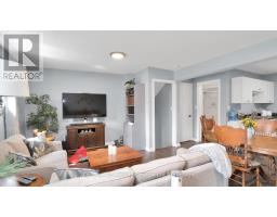 117 WONHAM STREET S - 28