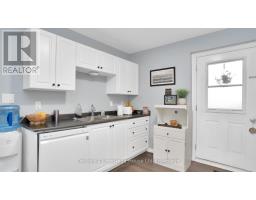117 WONHAM STREET S - 31