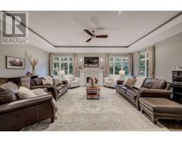 8 PITTOCK PARK ROAD - 19
