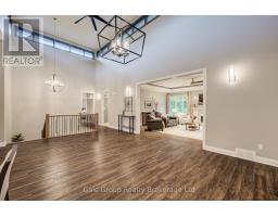 8 PITTOCK PARK ROAD - 21