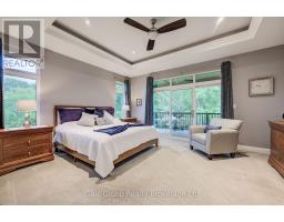 8 PITTOCK PARK ROAD - 22