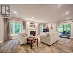 8 PITTOCK PARK ROAD - 34