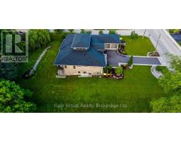 8 PITTOCK PARK ROAD - 50