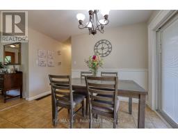 18 CHISHOLM DRIVE - 25