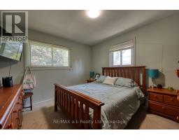 18 CHISHOLM DRIVE - 30