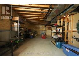 43 TRILLIUM DRIVE - 34
