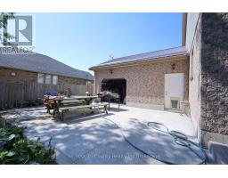 43 TRILLIUM DRIVE - 38