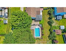 17 POTTERS ROAD - 35