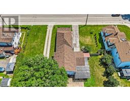 17 POTTERS ROAD - 36
