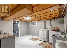 32A GLENDALE DRIVE - 19