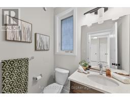 32 SUTHERLAND CRESCENT - 16