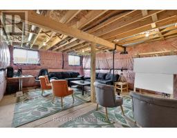32 SUTHERLAND CRESCENT - 30