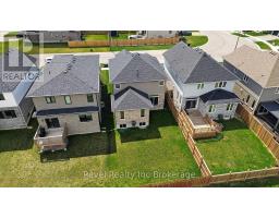 32 SUTHERLAND CRESCENT - 37