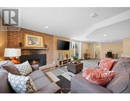 462 RIVERCREST DRIVE - 29
