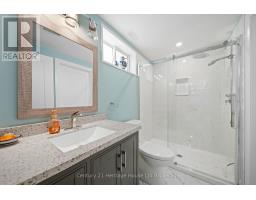 462 RIVERCREST DRIVE - 31