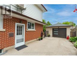 462 RIVERCREST DRIVE - 33