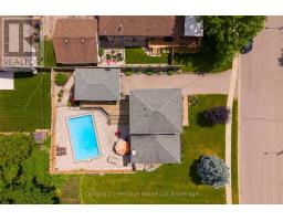 462 RIVERCREST DRIVE - 47