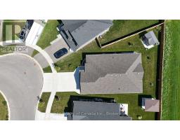 21 EVYLEAN COURT - 34