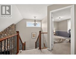 762 FRONTENAC CRESCENT - 22