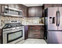 468 CHAMPLAIN AVENUE - 15