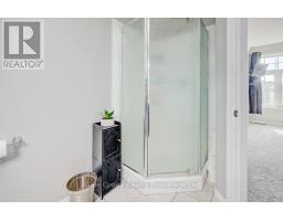 468 CHAMPLAIN AVENUE - 23