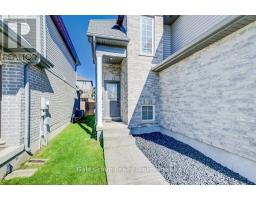 468 CHAMPLAIN AVENUE - 3
