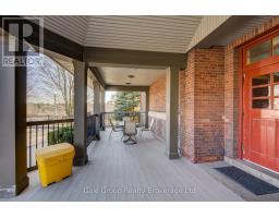 11 - 81 BROADWAY STREET - 38