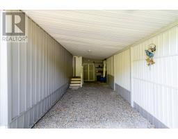 30 - 592968 13 REGIONAL ROAD - 12