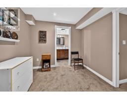 43 BEECH BOULEVARD - 21