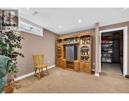 43 BEECH BOULEVARD - 26
