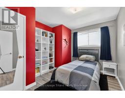 261 SPRINGBANK AVENUE N - 19