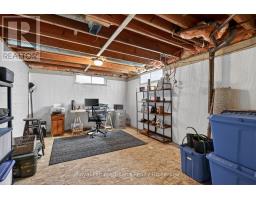 261 SPRINGBANK AVENUE N - 27