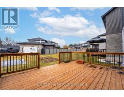161 HEMLOCK STREET - 38