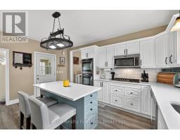 230 MAIN STREET E - 15