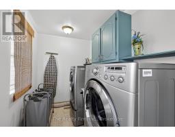 230 MAIN STREET E - 20