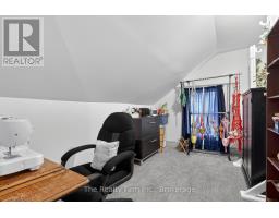 230 MAIN STREET E - 24